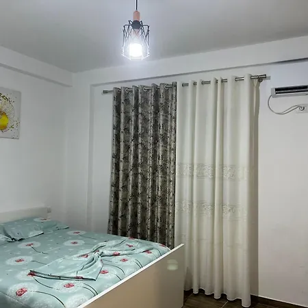 Central Flat Apartment *