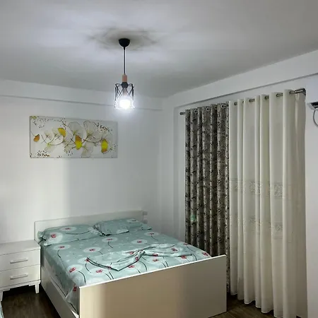 Apartment Central Flat Shkoder